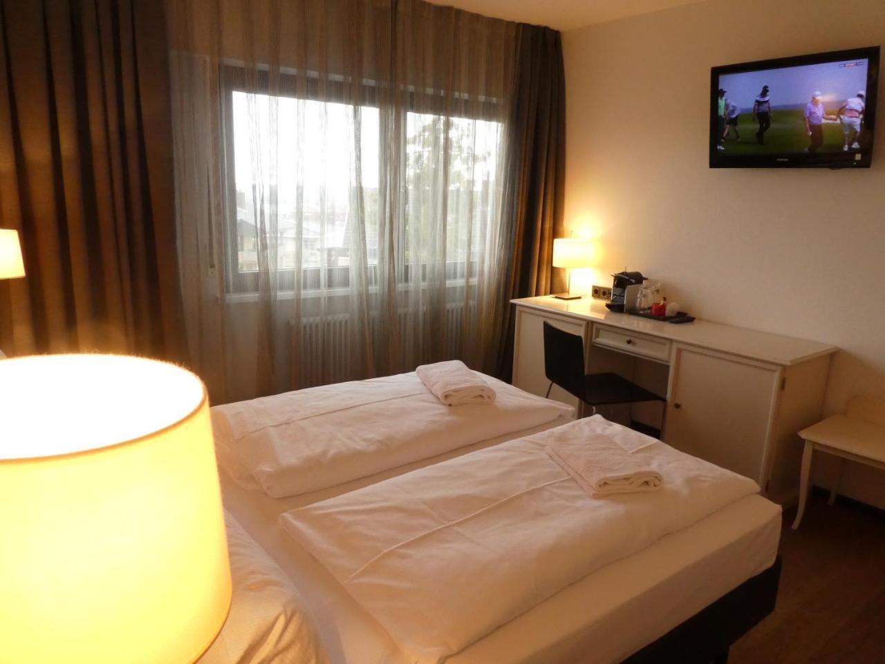 Hotel Restaurant Felderbock Nussloch Экстерьер фото